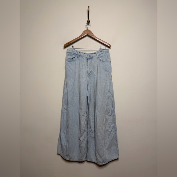 Free People We The Free Westward Demi Jeans - Picture 4 of 8